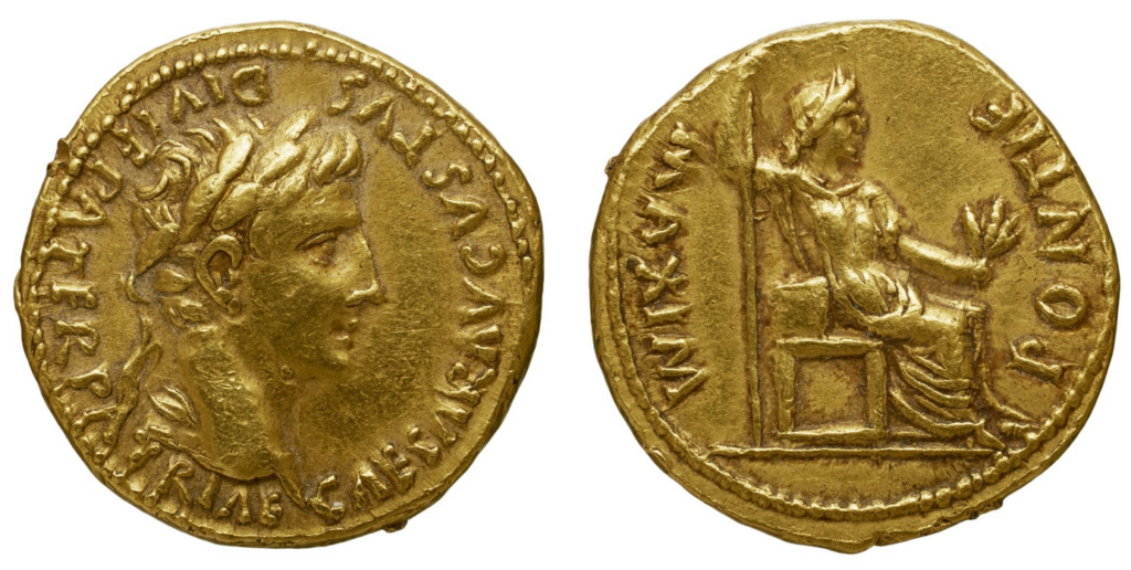 Deux faces d'une monnaie d'or : à gauche un profil d'homme couronné de laurier entouré d'une inscription latine, à droite une femme assise sur un trône tenant une branche et un long sceptre.